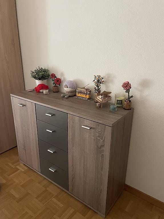 Kommoden: Commode – Gebraucht aus Neuchâtel von marie_gelso 1