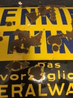 Insegne: Emailschild Henniez – Usato da Reinach AG venduto da joric06 2