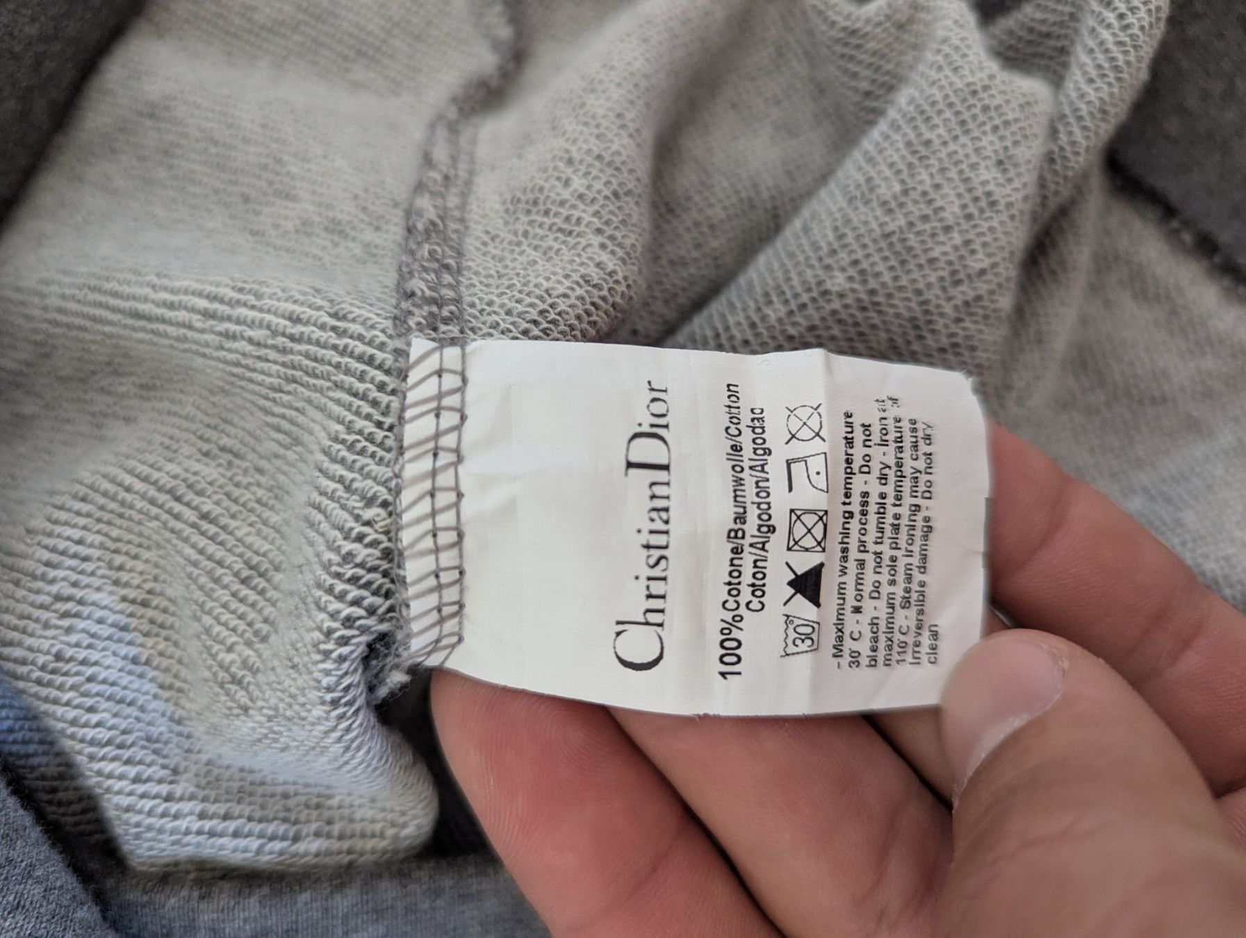 Dior Maglioni & Felpe: Original Dior Pullover in Grau - Top Zustand! Gr. XL – Usato da Basel venduto da ili_j29z 1