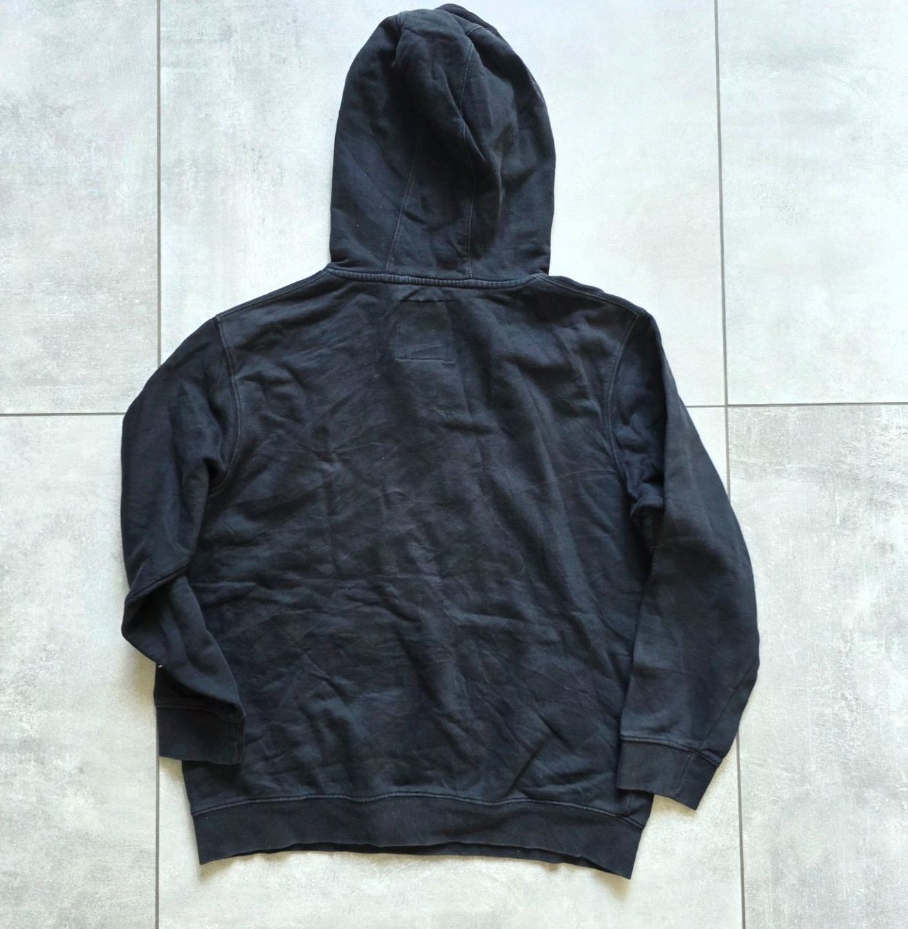 Maglioni & Felpe: Vans Kapuzenpullover schwarz Grösse XL – Usato da Bern venduto da Tommy.Z 2