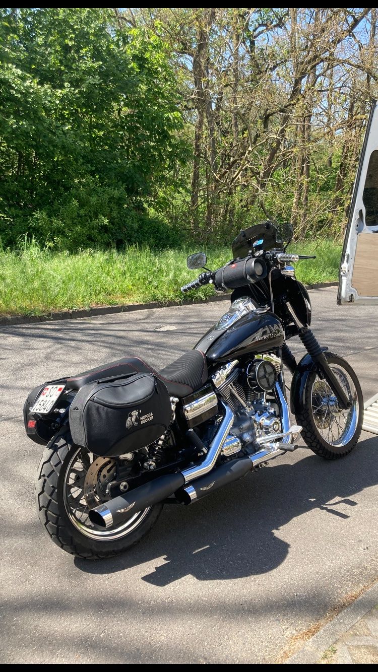 Harley-Davidson Chopper: Harley Davidson Super Glide Custom – Usato da Gersau venduto da 2mali4
