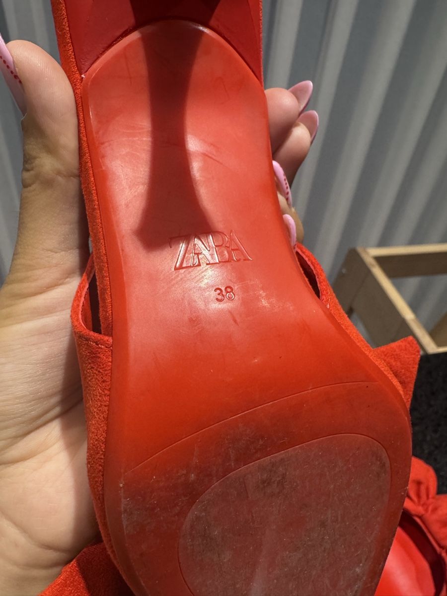 Zara Scarpe da donna: ZARA Pumps rot Schleife Grösse 38  – Usato da Luzern venduto da raquel.m 3