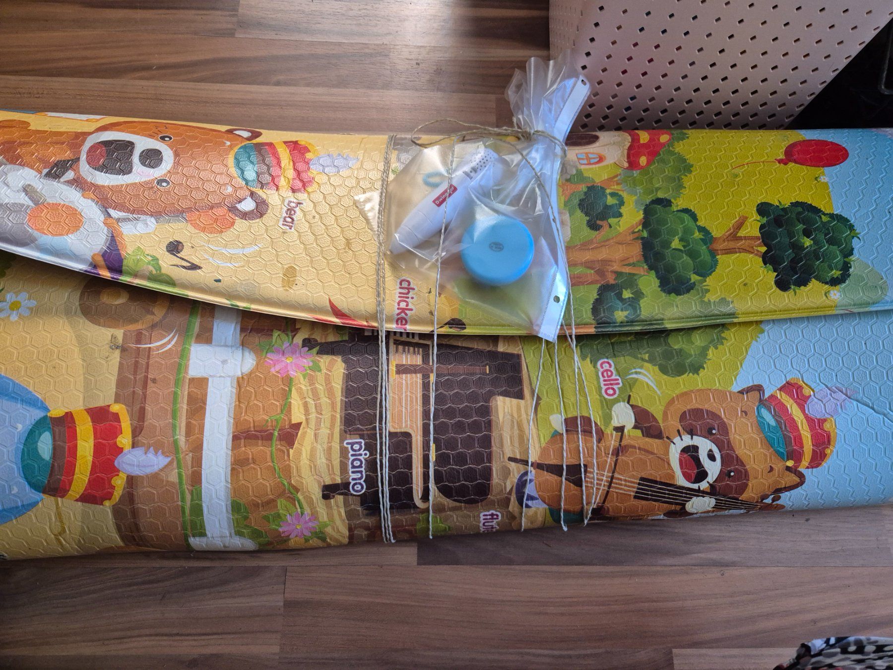 Tapis de jeu: Spielmatte Dwinguler guter Zustand – D'occasion à Schwarzenburg par Flamingo07