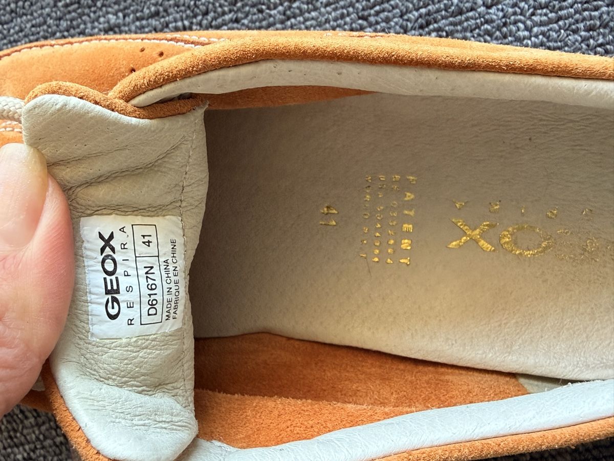 Geox Scarpe da uomo: Geox chaussures unisexe taille 41 orange – Usato da Bulle venduto da LeMoleson 9
