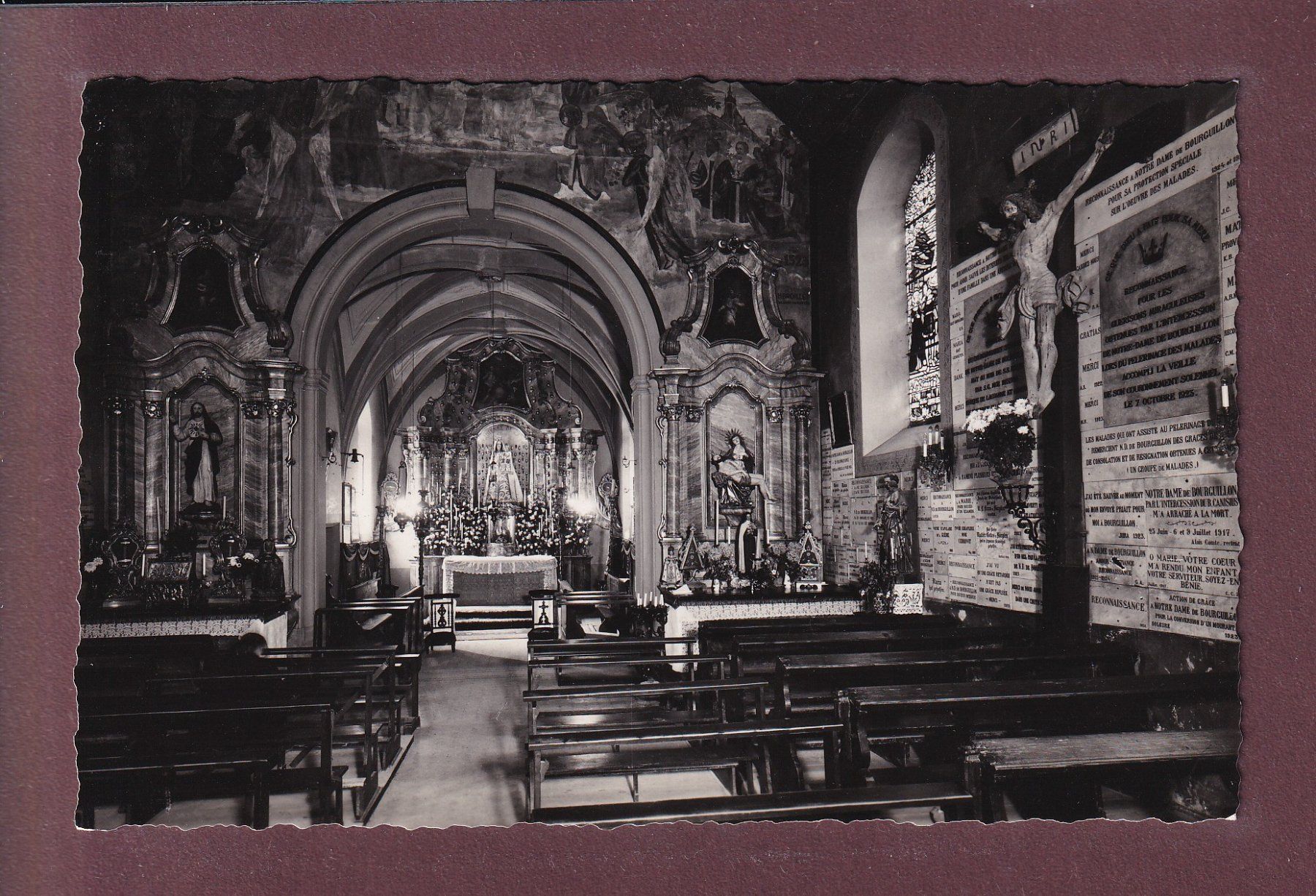 Ansichtskarten: Fribourg - NOTRE DAME DE BOURGUILLON – Gebraucht aus Pully von nicecards