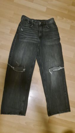 H&M Baggy-Jeans mit Löcher gr. 36