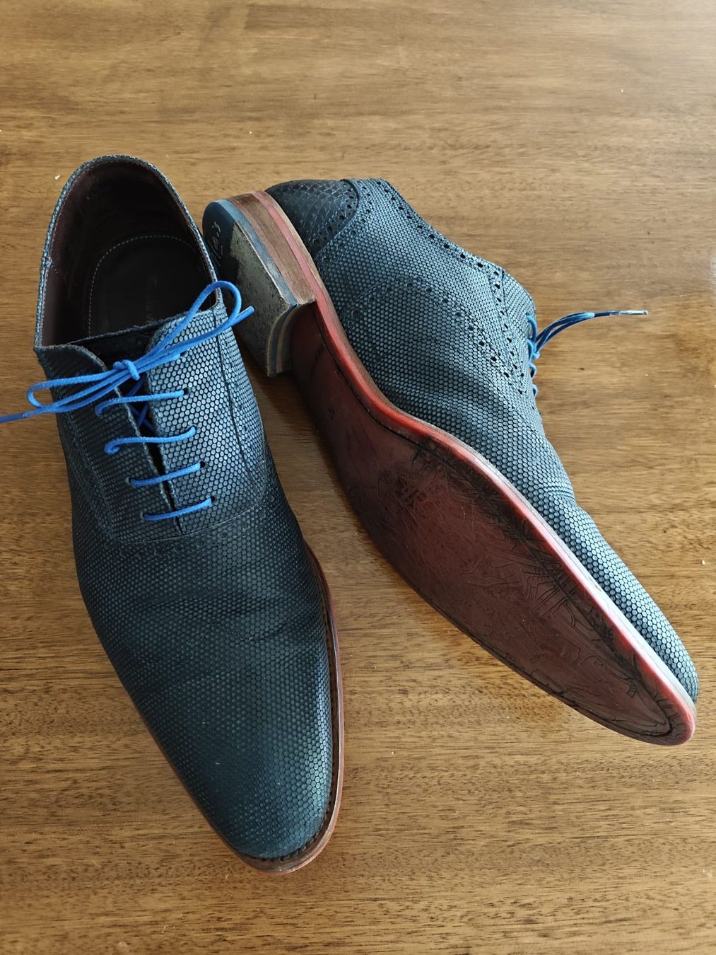 Scarpe da uomo: Chaussures/Schuhe FLORIS VAN BOMMEL Pointure/Grösse : 44 – Usato da Féchy venduto da piter1