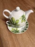 Tee-Set für eine Person mit Kanne Tasse und Unterteller