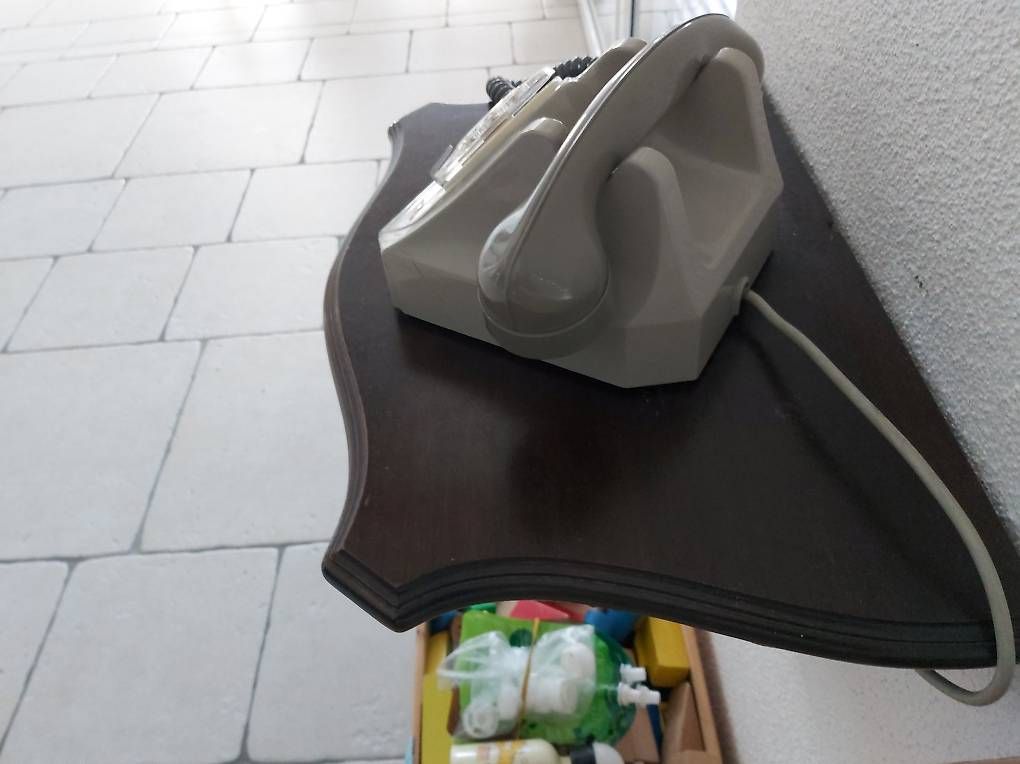 Telefoni: Sammelstück Telefon alt – Usato da Stalden (Sarnen) venduto da chr_s5xx 3