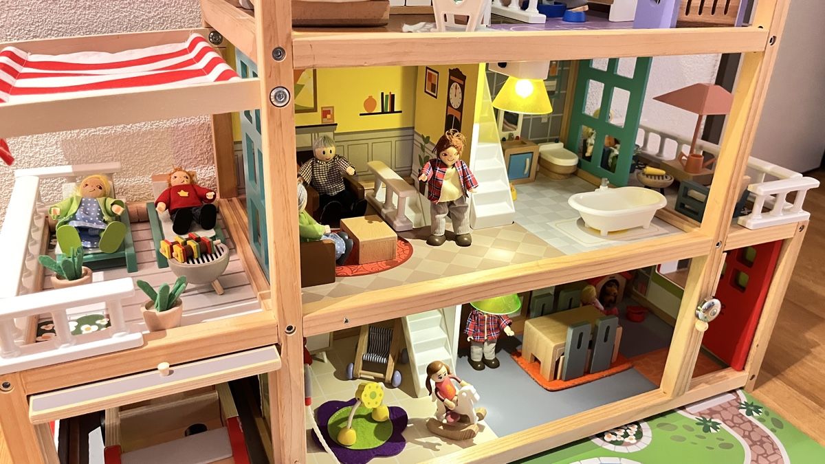 Hape Maisons & Meubles de poupées: Hape Puppen-Villa – D'occasion à Rudolfstetten par tschinny12 8