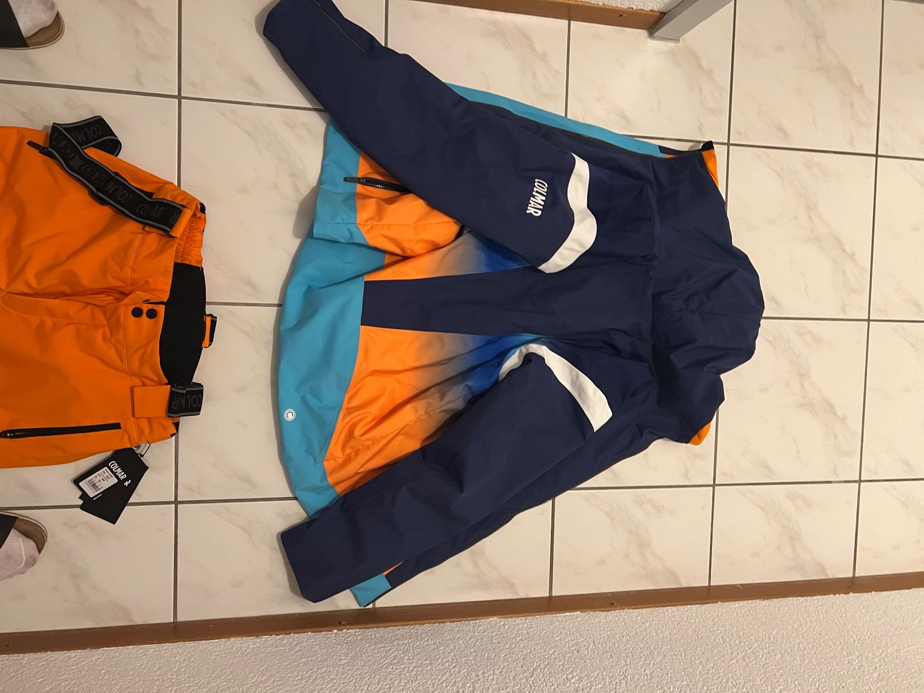 Lotti di vestiti: Colmar -Skijacke und Hose – Nuovo (secondo la descrizione) da Bellach venduto da jan_5xtg 5
