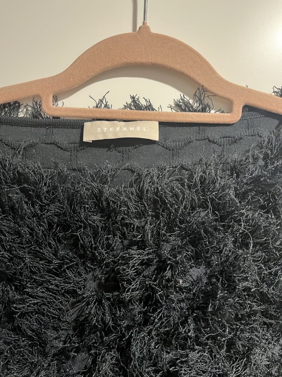 Stefanel Maglioni & Felpe: Kuscheliger STEFFENL Pullover Fransen schwarz – Usato da Zürich venduto da Shopmystyle 1