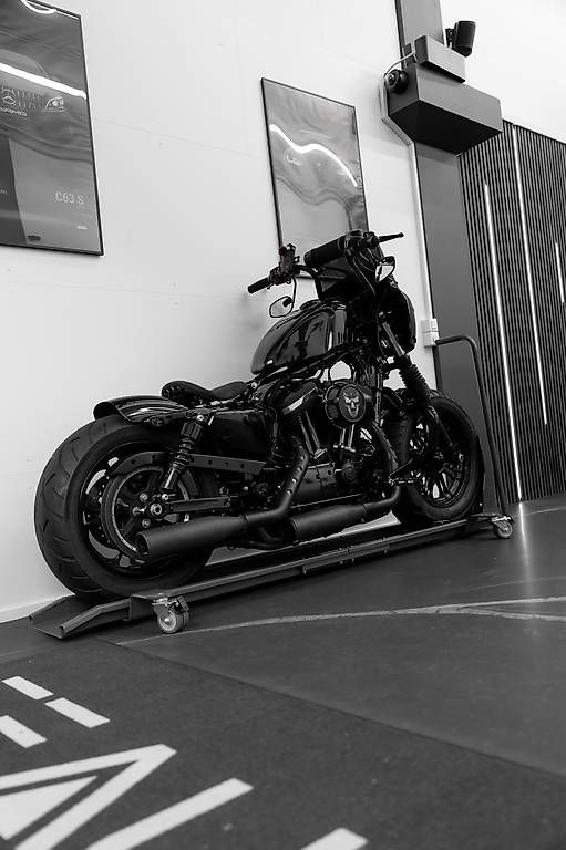 Tutti i ricambio per moto: Harley Sportster Lenker – Usato da Wallisellen venduto da ArtonKqiku 1