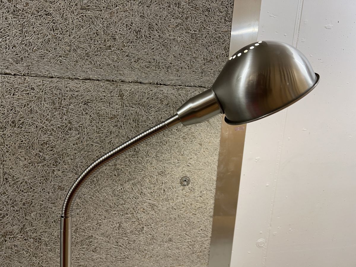 Ikea Lampade: Lampe sur pied IKEA Inox – Usato da Gockhausen venduto da Dmnqwlch