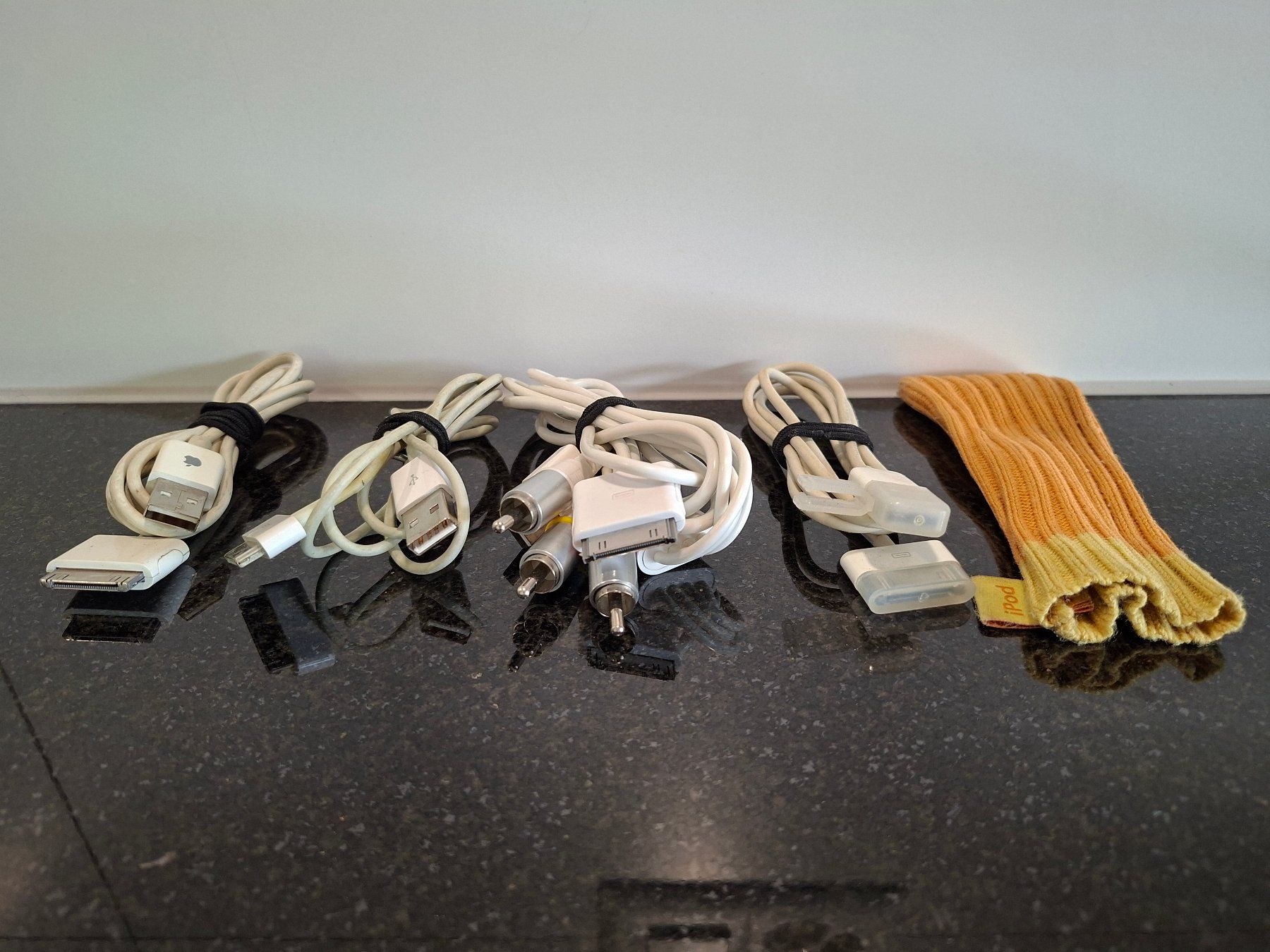 Apple Lecteur media portable: Collection Ipod – D'occasion à Lonay par Zone_enzo 2