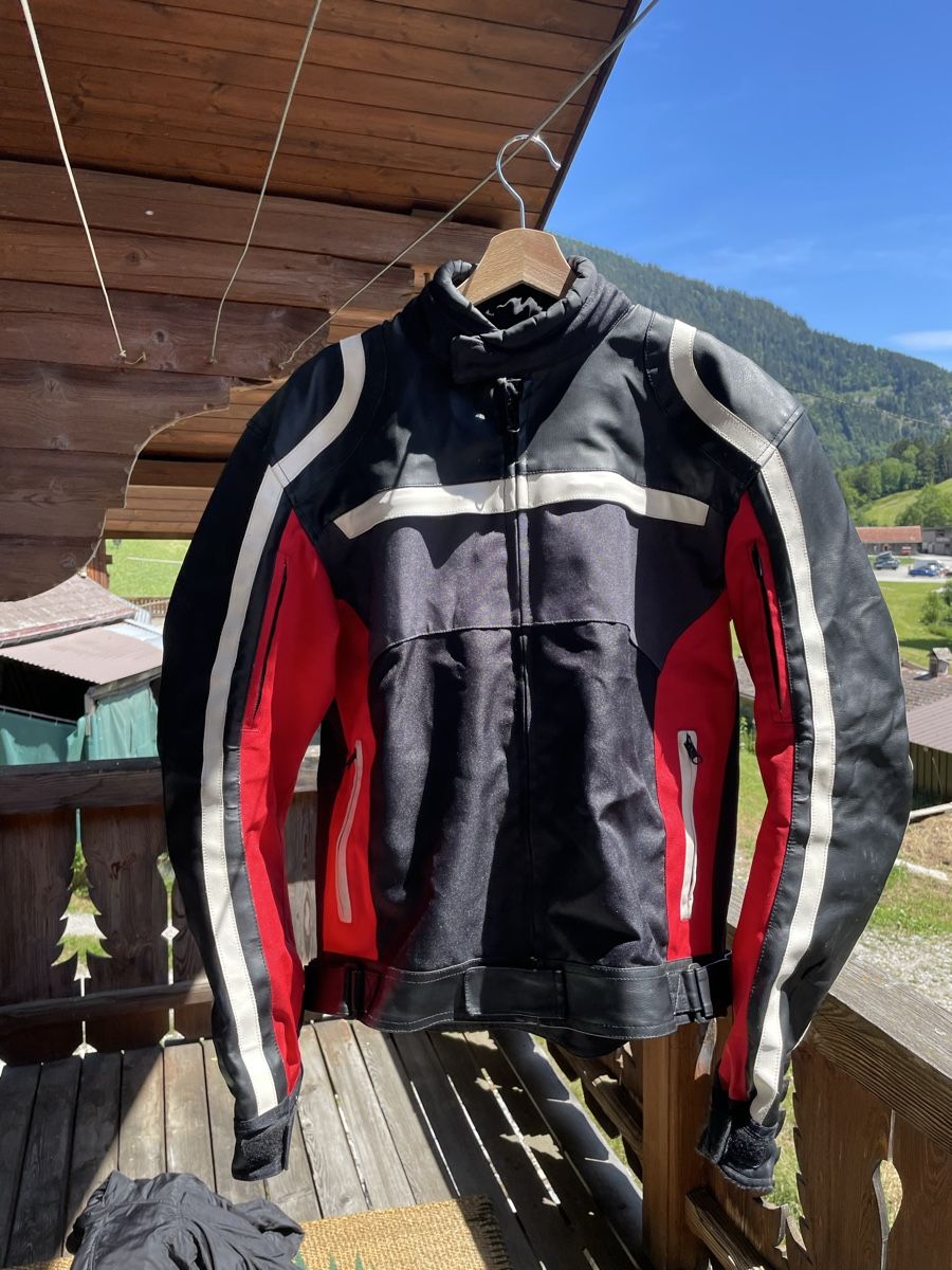 Giacche: Veste de moto taille S  – Usato da Jaun venduto da Totiii