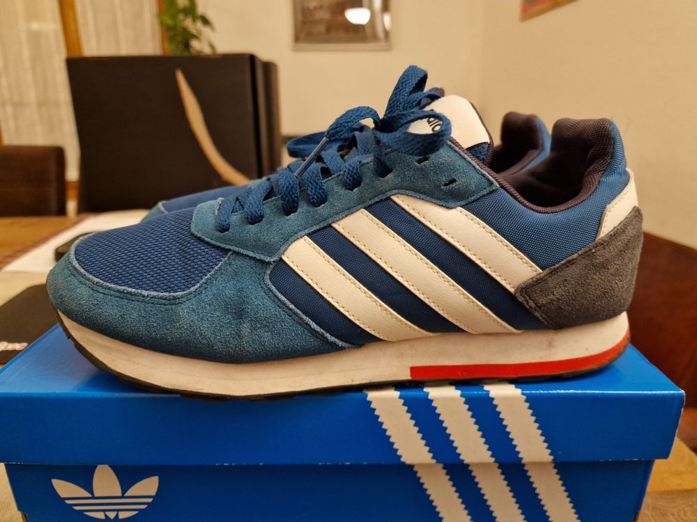 Adidas 8K F34477 43.5 bleu Kaufen auf Ricardo