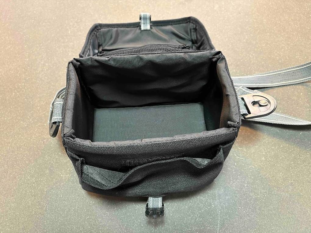Taschen: Borsa per fotocamera manca Panasonic – Gebraucht aus Oggio von chi_7gpd 1
