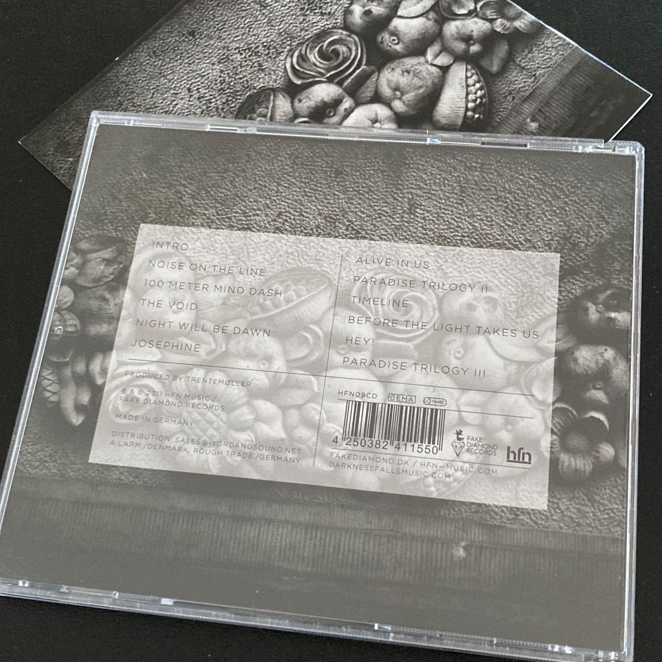 CD: Darkness Falls - Alive In Us | Alternative Pop – Usato da Bern venduto da Ntsamina 1