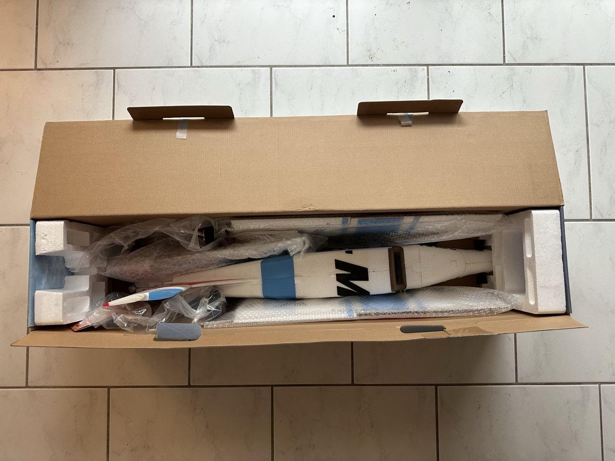Multiplex Modellismo RC: Multiplex Pilatus PC6 gebraucht – Usato da Winterthur venduto da tschile 3