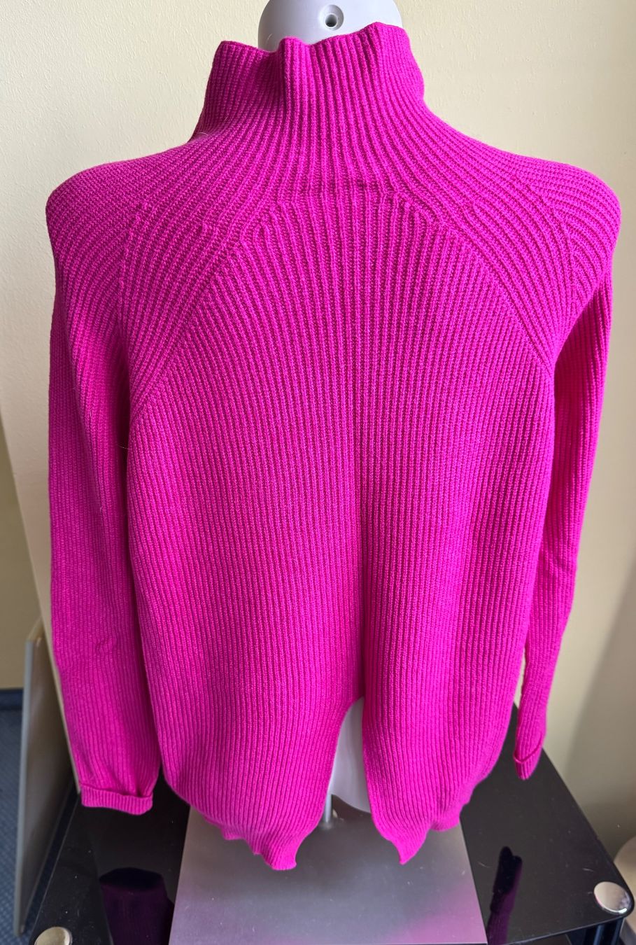 Pullover & Sweatshirts: Toller  Pullover Gr. 40 – Gebraucht aus Pfäffikon ZH von Margot1 1
