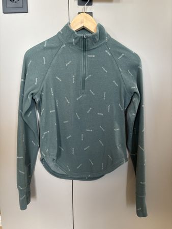 Nike Swoosh Pullover mit Reissverschluss grün Groesse M