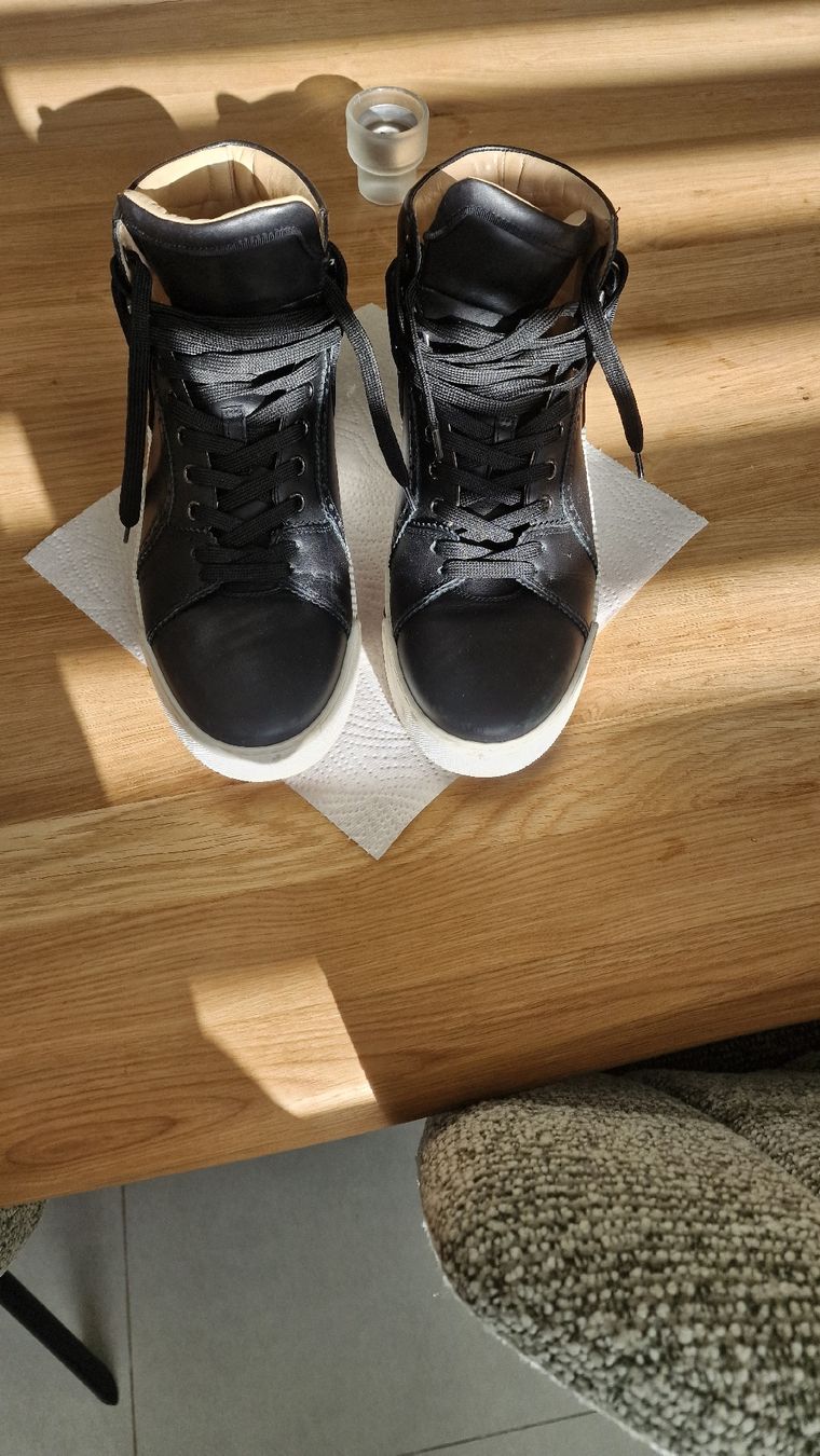 Scarpe da uomo: Chic Louboutin Sneaker High Top Schwarz Leder  – Usato da Dübendorf venduto da xhe_rgc7 4