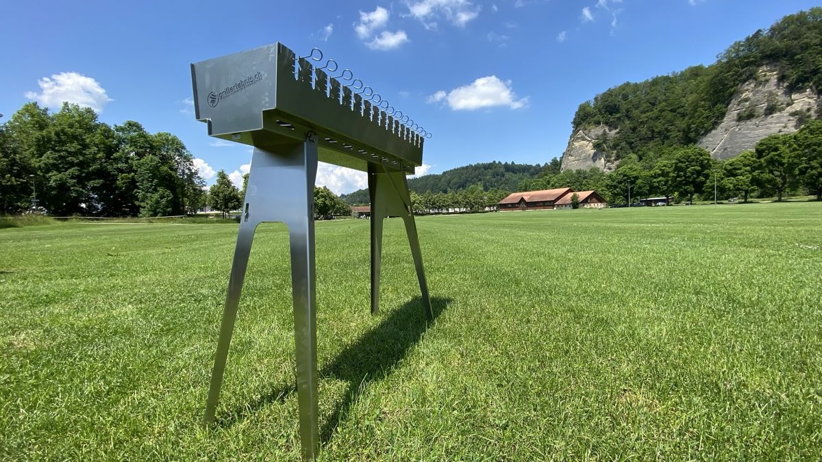 Grils: Spiessligrill Schaschlikgrill Kanalgrill – Neuf avec emballage d'origine à Burgdorf par eins-A 3