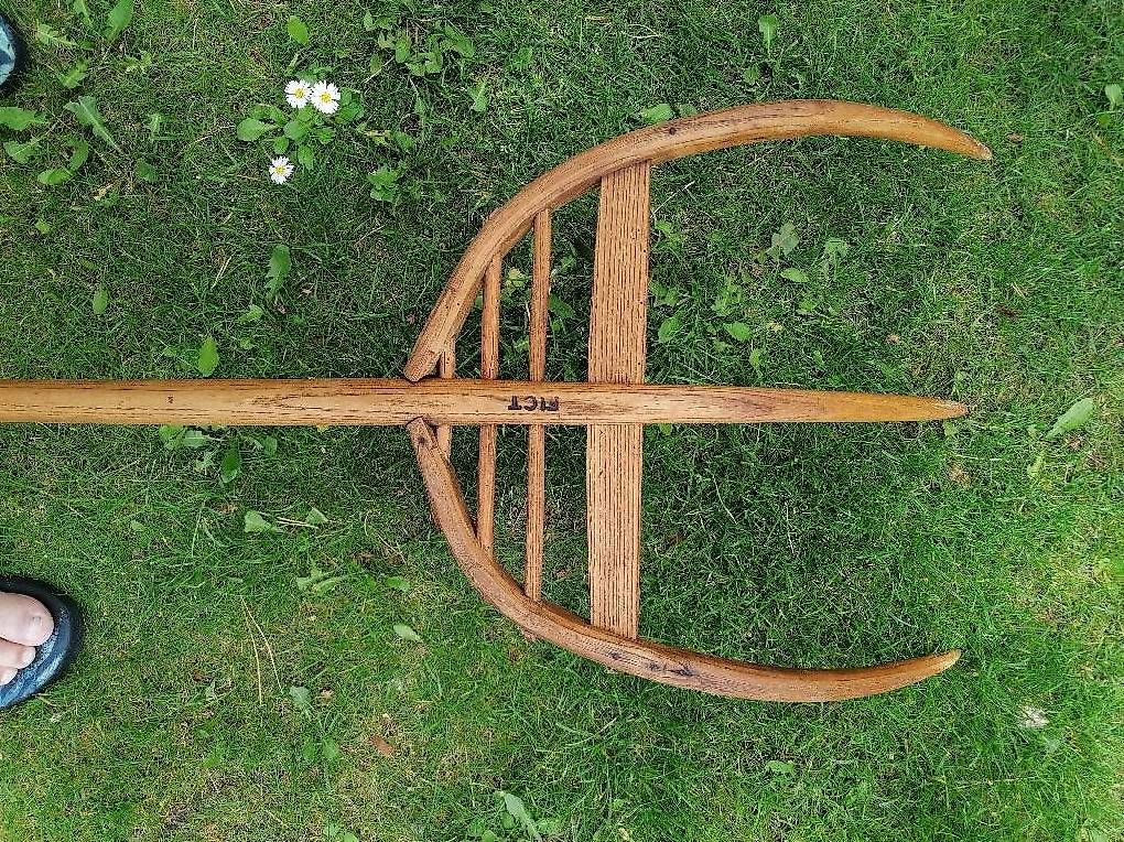 Tous les outils: Ancienne fourche en bois. – D'occasion à St. Maurice par Benoit12