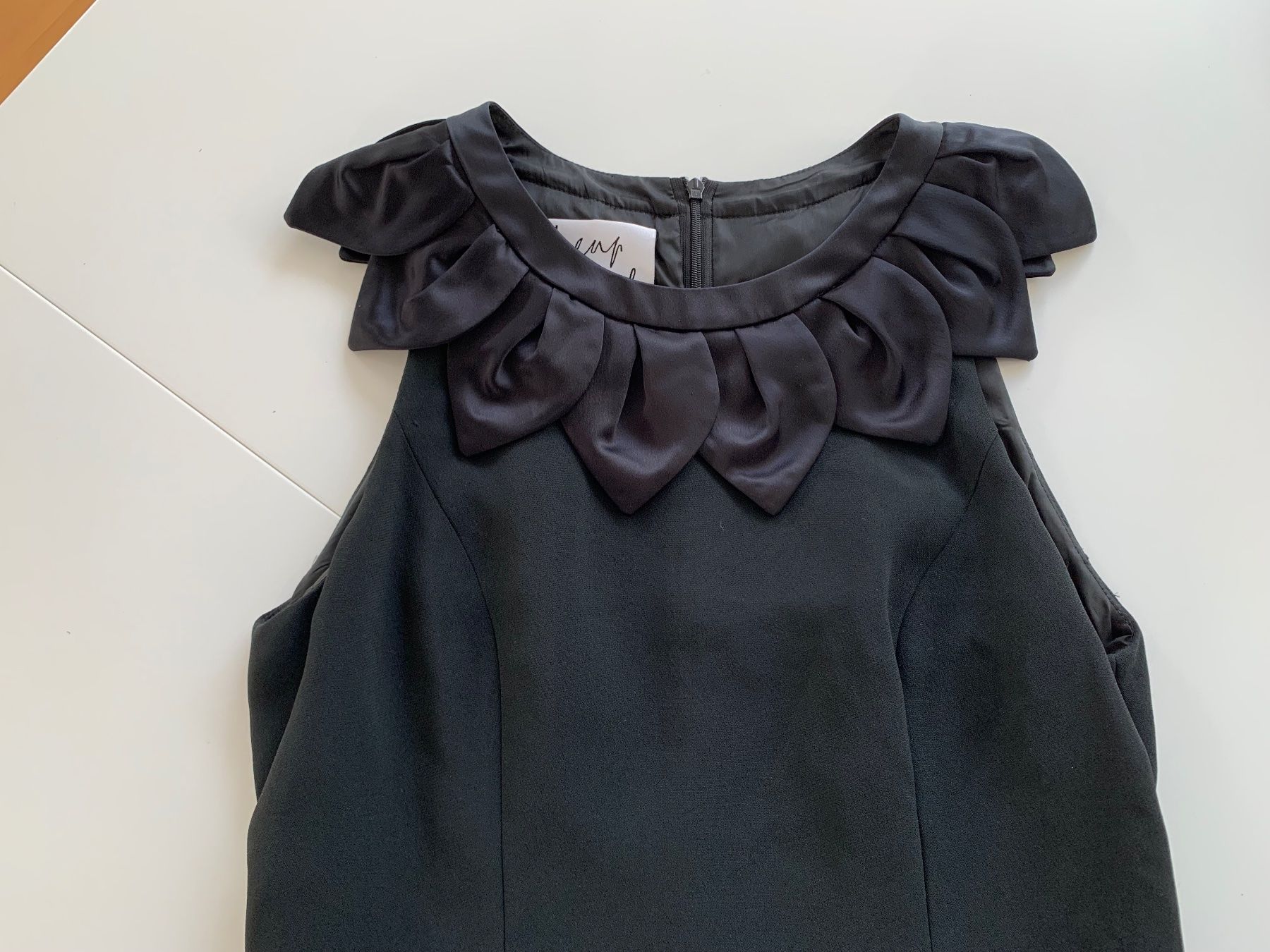 Moschino Vestiti: Moschino Luxus Edelkleid schwarz Gr. 40 – Nuovo (secondo la descrizione) da Meiringen venduto da snahhanssnah 1
