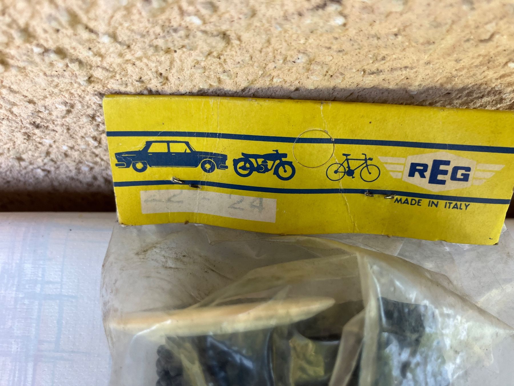 Pezzi di ricambio: Lenkergriffe REG Vintage – Usato da Trimbach venduto da cendira 2