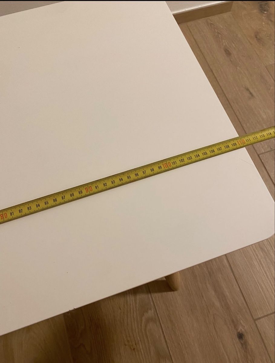Tavoli: Tisch weiss Holzbeine – Usato da Luzern venduto da Kim037 2