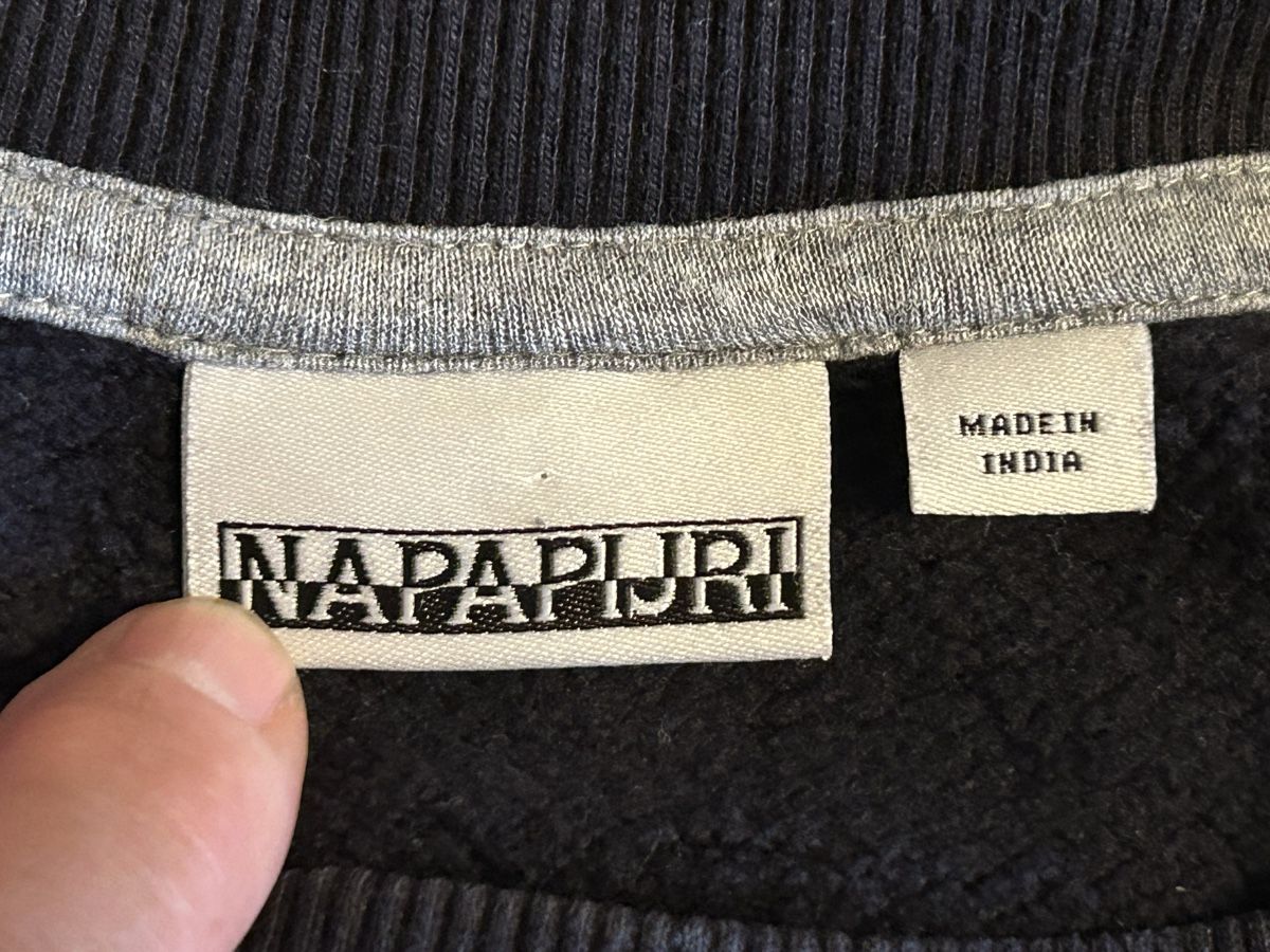 Napapijri Pullover & Sweatshirts: Napapijri Pullover schwarz Grösse S – Gebraucht aus Wolhusen von eve_m6cg 3