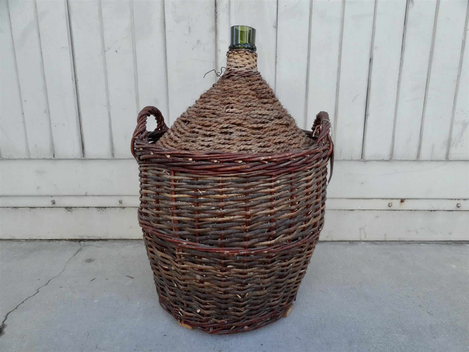 Flaschen: alte sehr grosse Korbflasche 38 Liter – Gebraucht aus Kerzers von Flaschenposten