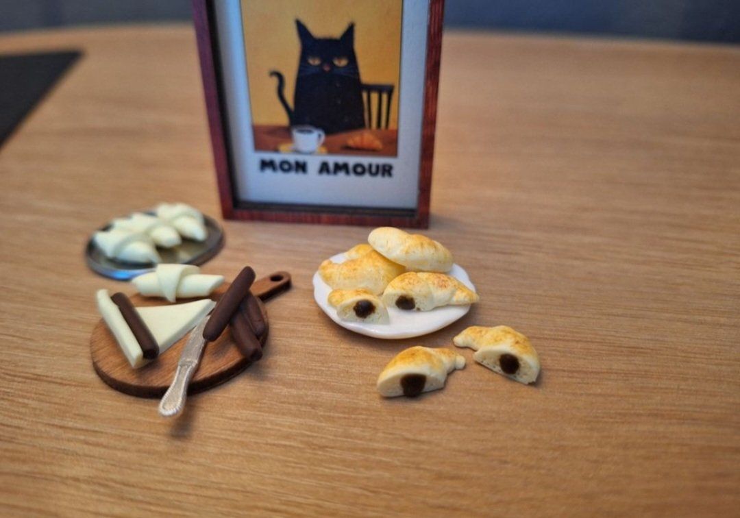 Case e mobili per bambole: Puppenhaus Schoggigipfeli Back Set – Nuovo (secondo la descrizione) da Zürich venduto da HandmadeTinyFood 2
