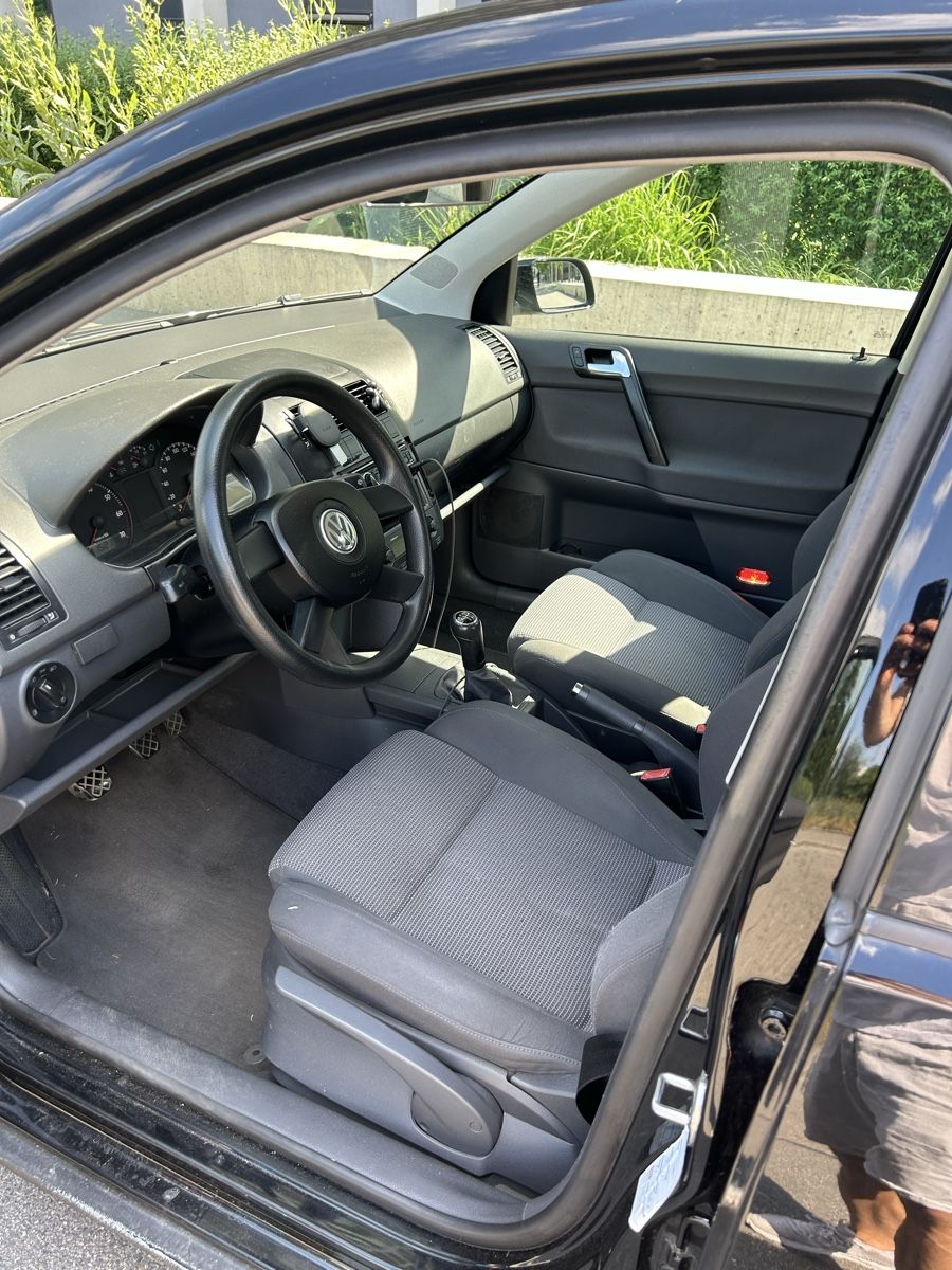 VW Automobili: VW Polo 1.4 schwarz – Usato da Glattpark(Opfikon) venduto da django0 2