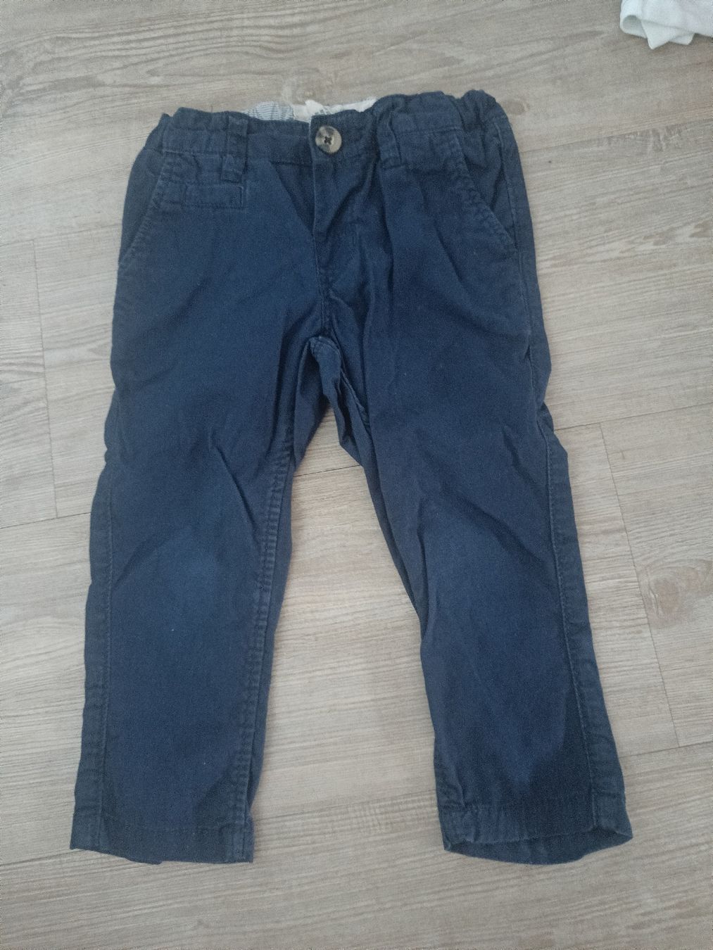 H&M Hosen: Hose Grösse 80 – Gebraucht aus Jaberg von urig17.