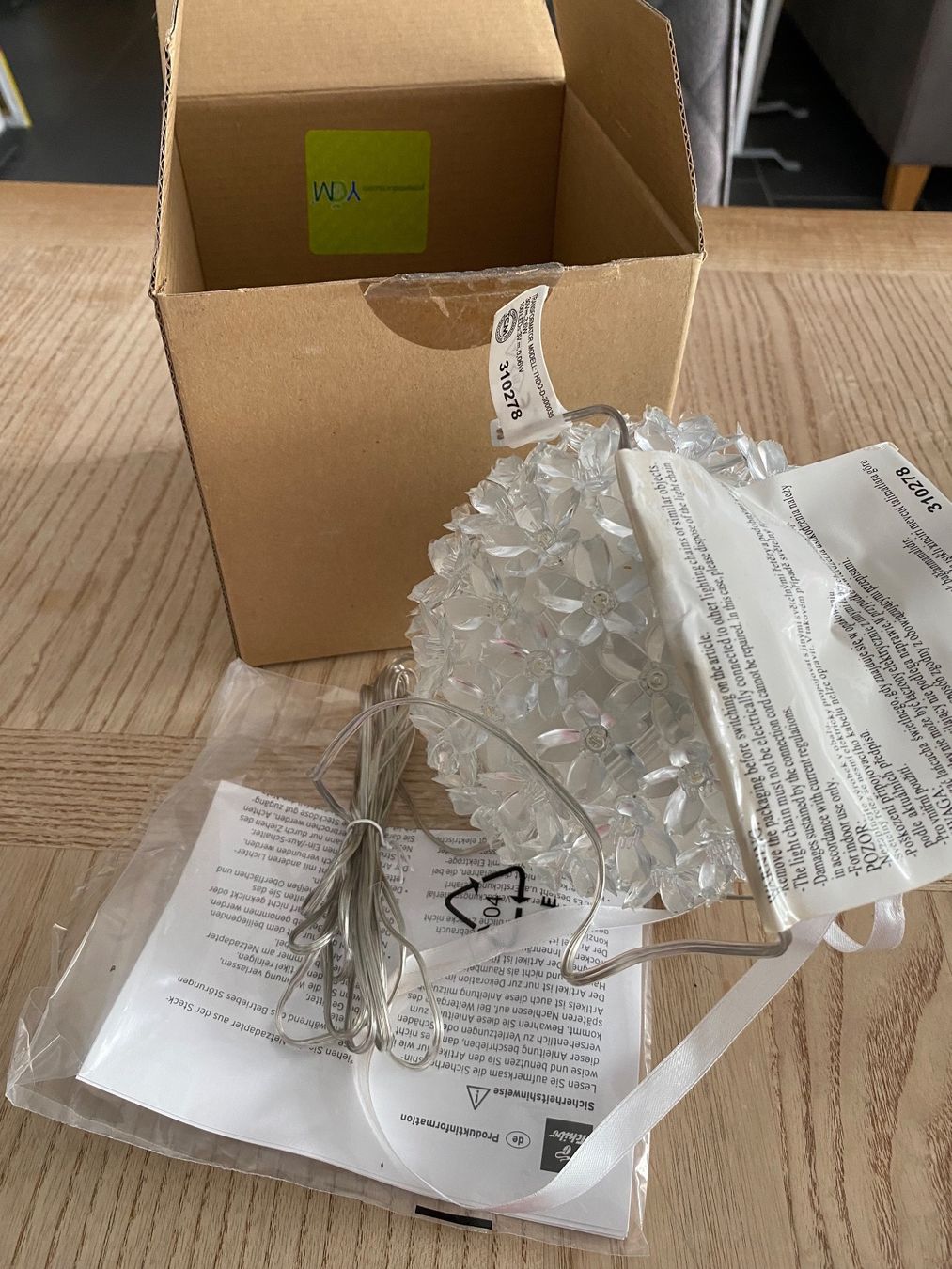Migros Tutte le decorazioni: LED Blütenkugeln – Nuovo e nell'imballaggio originale da Teufen AR venduto da Memilu 4