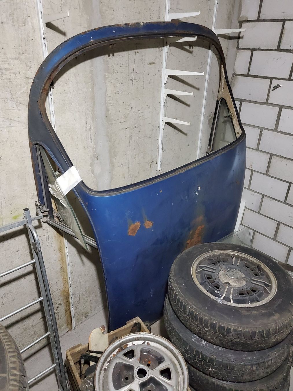 Renault Tutti pezzi di ricambio auto: Hardtop Renault Caravelle Cabrio. Original Teil – Usato da Balsthal venduto da redcarpet 6