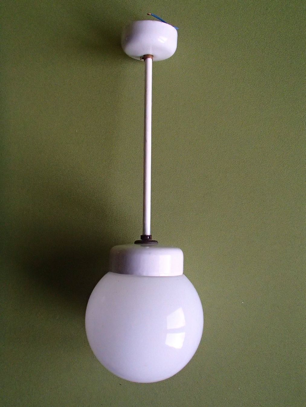 Lampadari & plafoniere: Art Deco Bauhaus Badezimmer Deckenlampe – Usato da Schöfflisdorf venduto da pullux