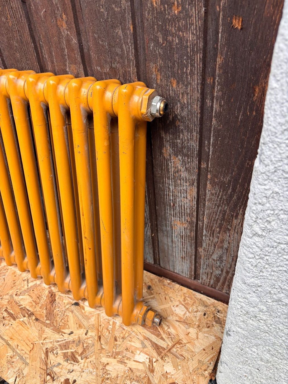Röhrenradiator / Heizkörper – 98 × 49 × 6 cm – Ockerbraun (D'occasion ...