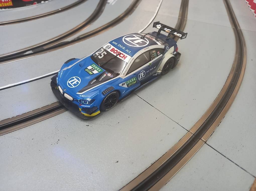 Carrera Piste: Carrera Digital 132 BMW M4 DTM – Usato da Langenthal venduto da noa_9wcy