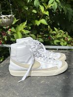 Nike Blazer Mid '77, Gr 38 Weiss/Beige