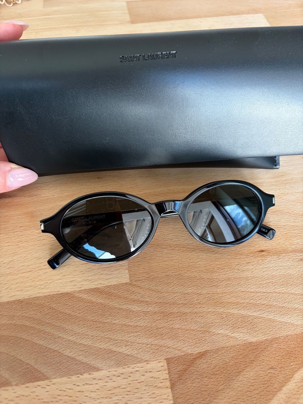Saint Laurent Occhiali & Lenti: Saint Laurent Sonnenbrille – Nuovo (secondo la descrizione) da Binningen venduto da ellle 4