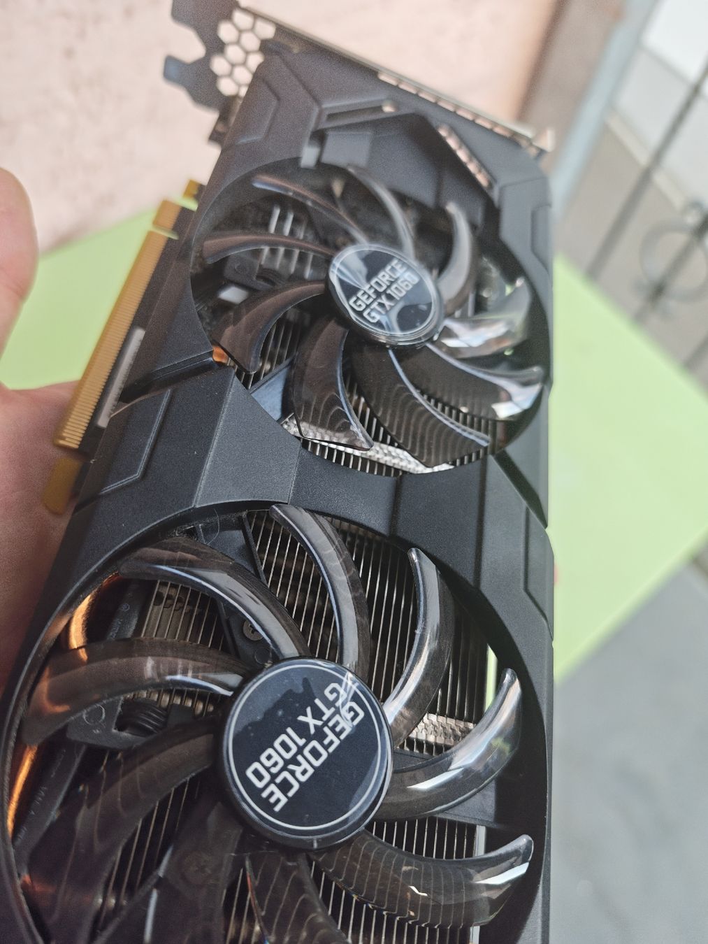 Nvidia Cartes graphiques: Nvidia Palit GTX 1060 6GB – D'occasion à Sarnen par Laut_musik 1