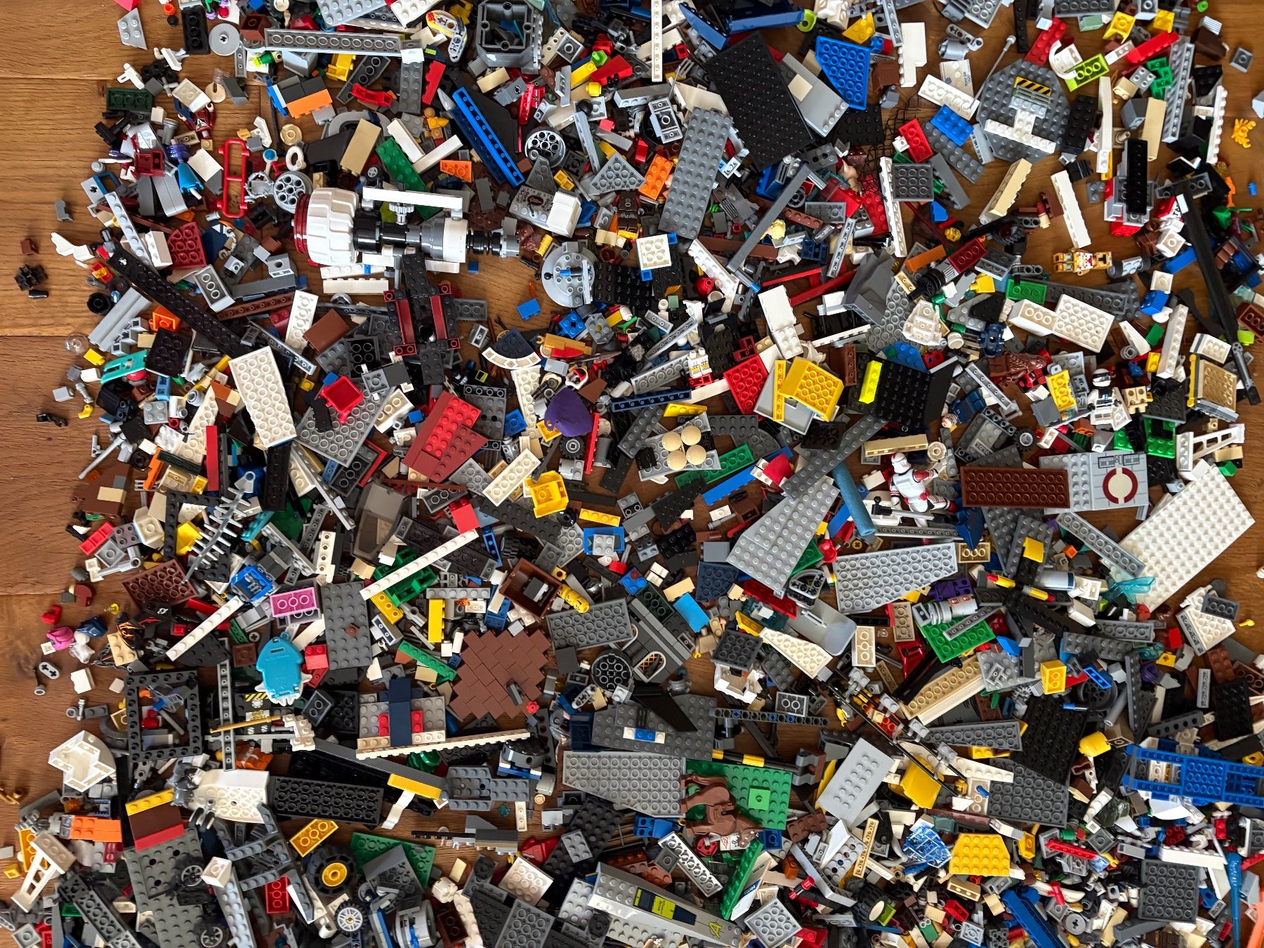Lego Jouets: Lego heaven! – D'occasion à Château-d'Oex par AAB71 1