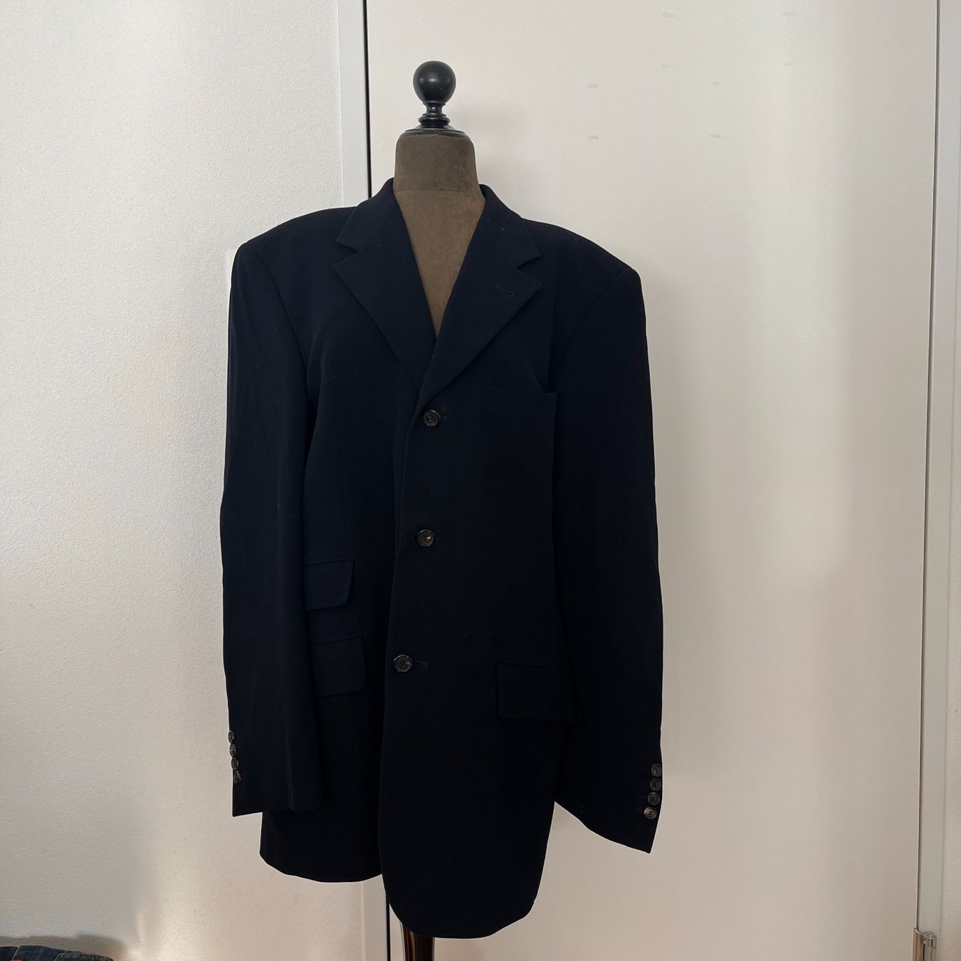 Hugo Boss Giacche: Hugo Boss Blauer Blazer – Usato da Zug venduto da Grc999