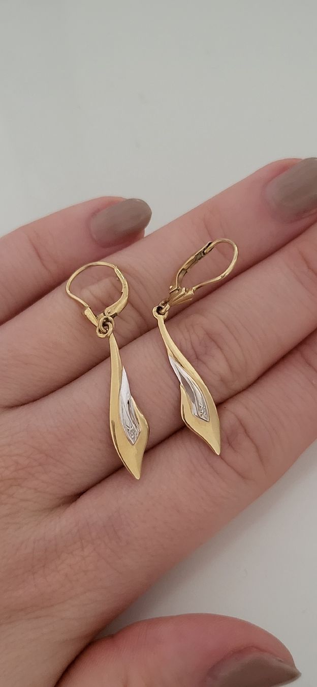 Ohrringe & -stecker: Edle Ohrhänger mit 2 Diamanten – Neu (gemäss Beschreibung) aus Unterägeri von Altgoldschmuck