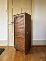Rollladenschrank, Aktenschrank aus Holz, Vintage