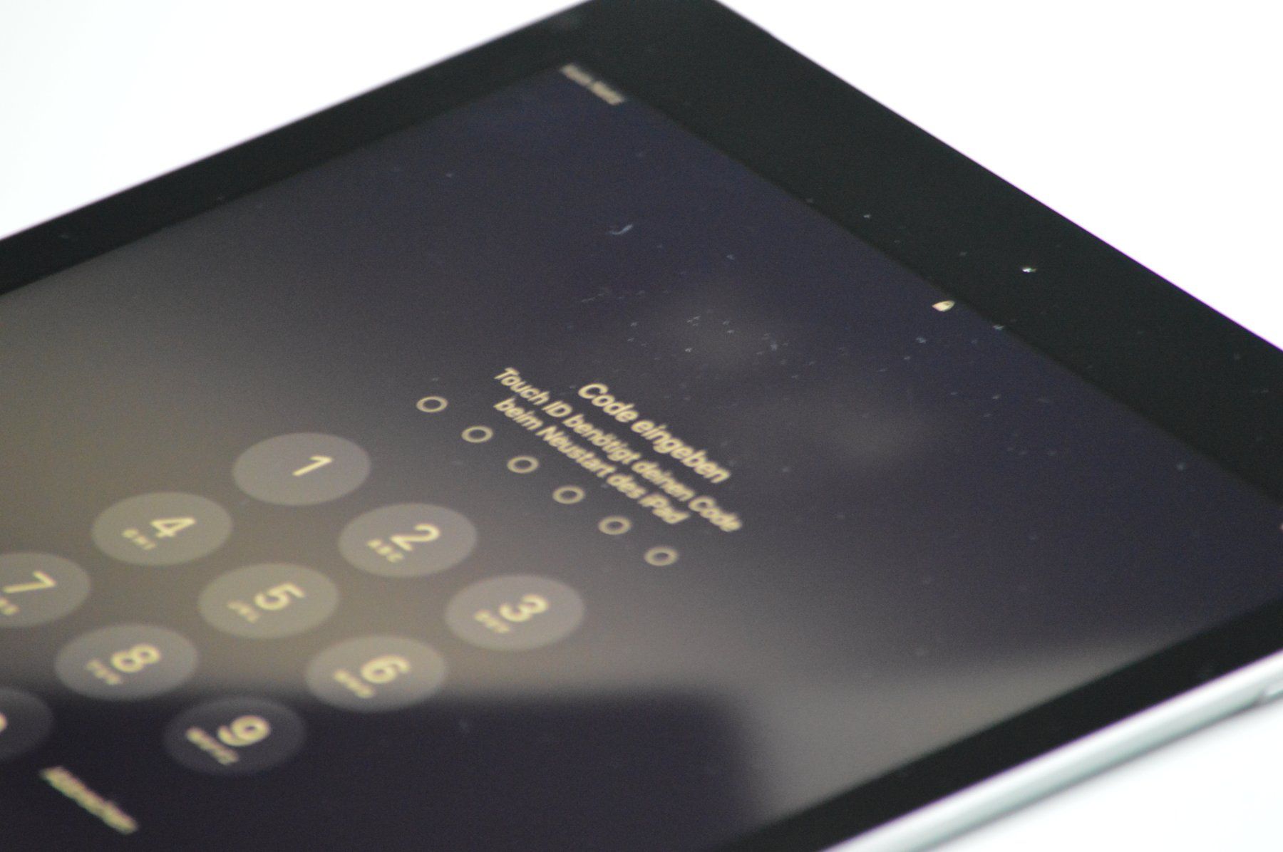 Apple Tablet PC: iPad Air 2, Top Zustand – Usato da Rehetobel venduto da Matte0 6
